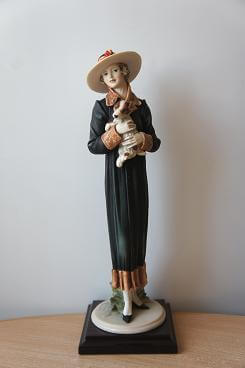 Дама с терьером Giuseppe Armani Florence статуэтка