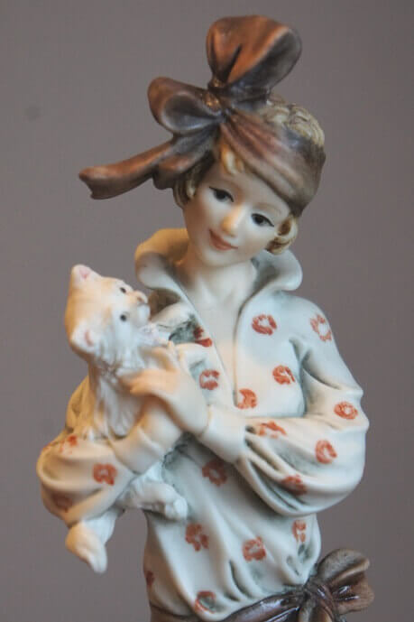 Девушка с котенком на руках, Giuseppe Armani, Florence, купить