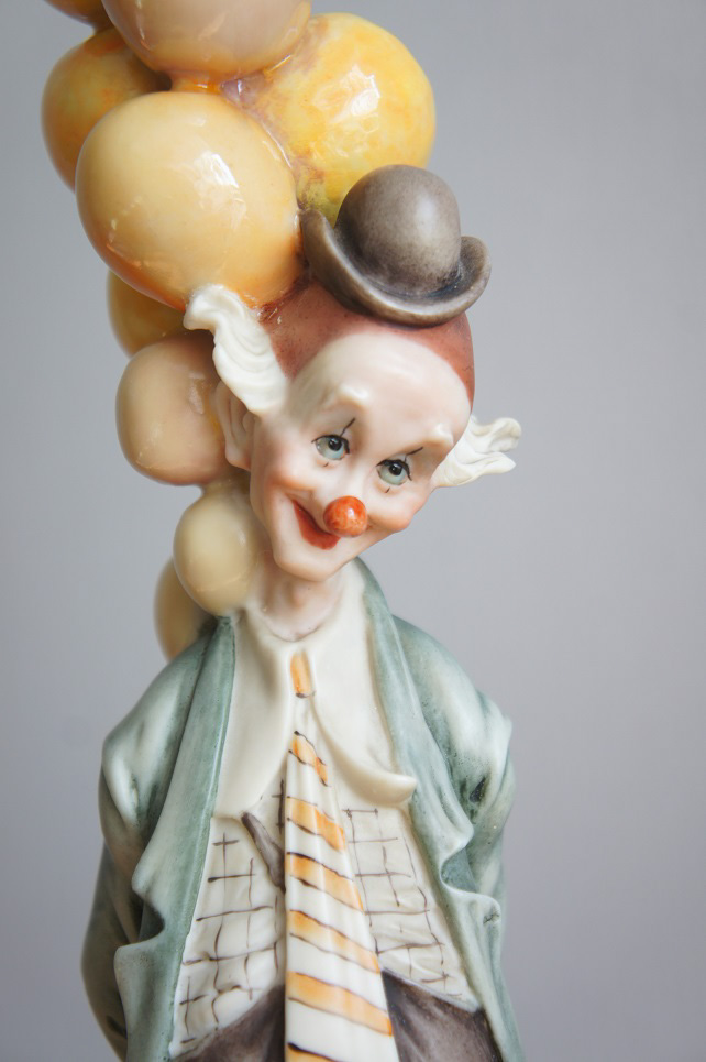 Клоун с шариками, Giuseppe Armani, Florence, Capodimonte, статуэтка