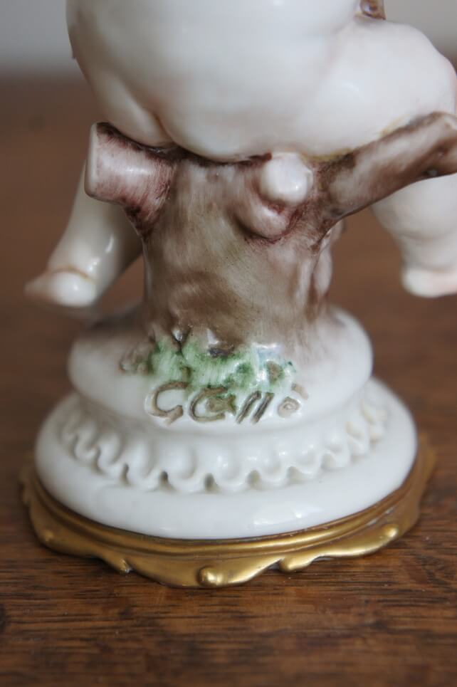 Малыш с хворостом, Giuseppe Cappe, Capodimonte, статуэтка