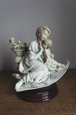 Материнство с вазой цветов, Giuseppe Armani Florence, KunstGalerie