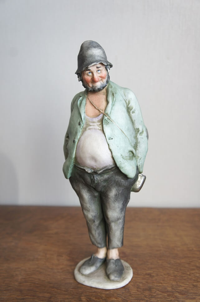 Мужчина с сумочкой, Giuseppe Cappe, Capodimonte, статуэтка