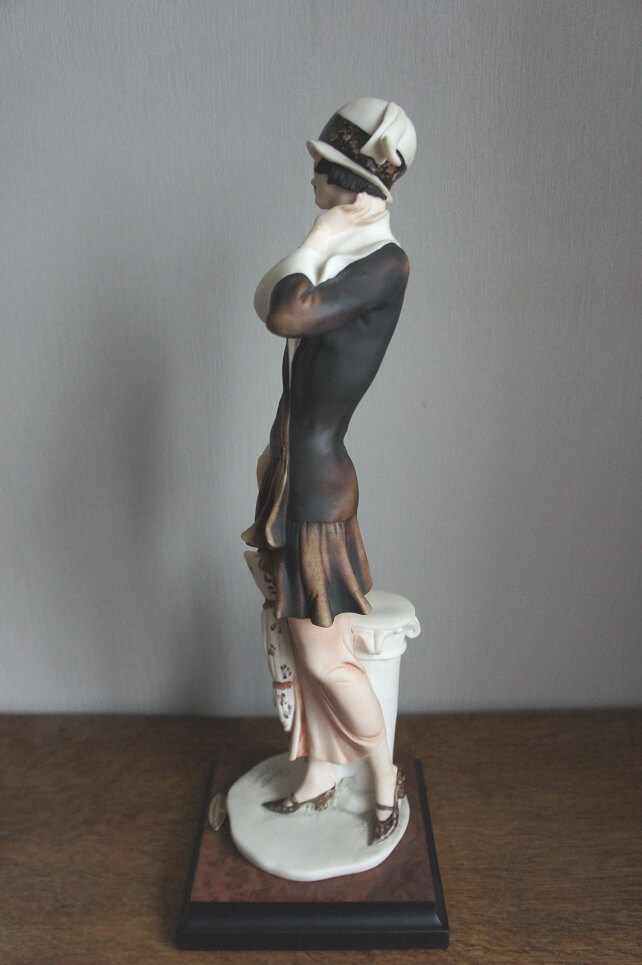 Нелли с зонтом, Giuseppe Armani, купить