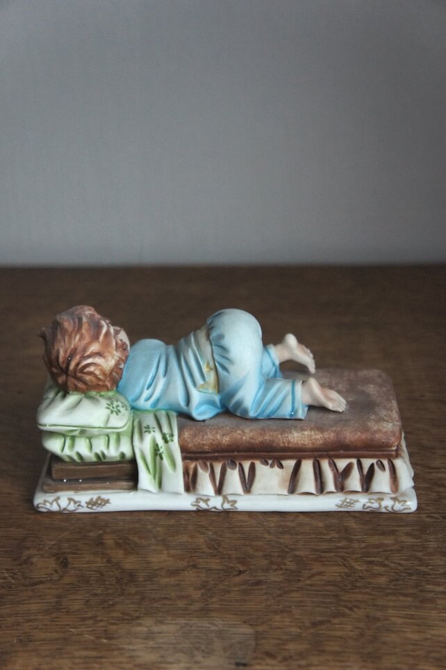 Спящий мальчик, Maria Angela, Каподимонте, статуэтка