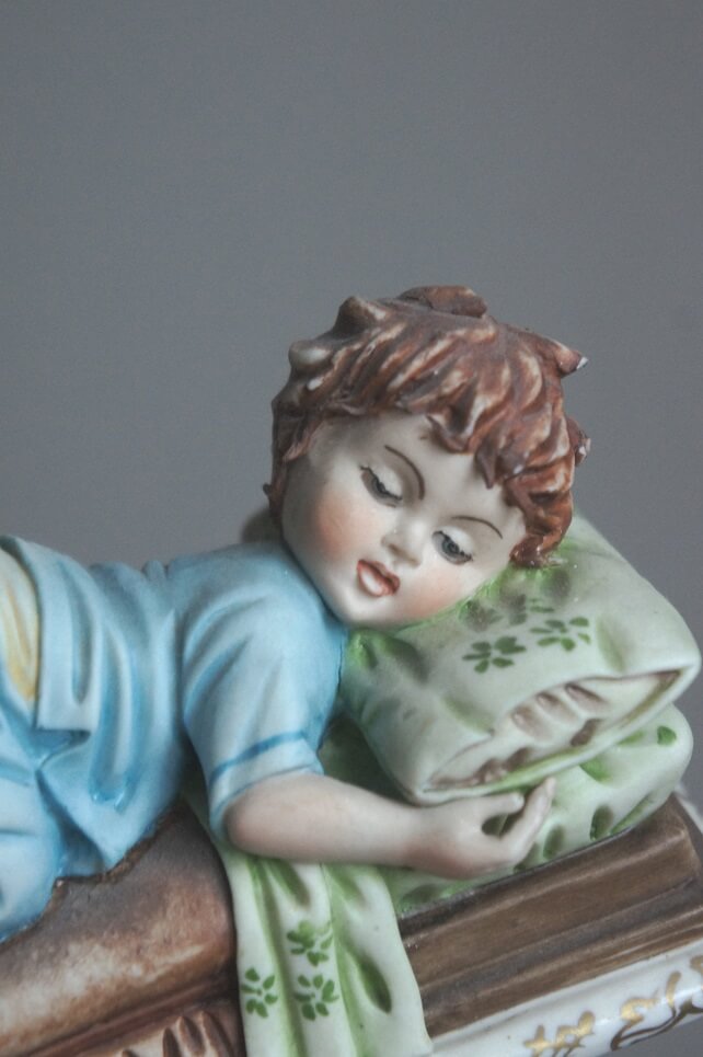 Спящий мальчик, Maria Angela, Capodimonte, статуэтка
