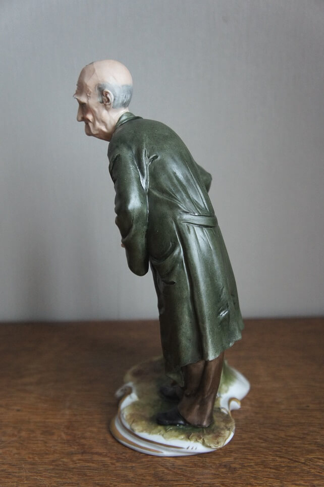 Уличный продавец картин, Tyche Tosca, Capodimonte, статуэтка