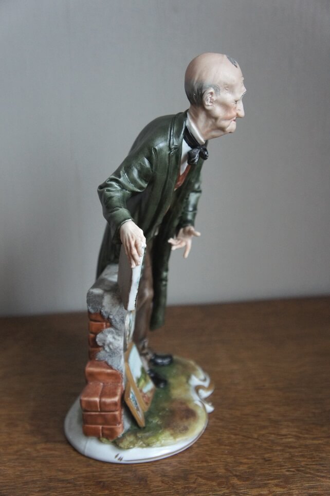 Уличный продавец картин, Tyche Tosca, Capodimonte, статуэтка