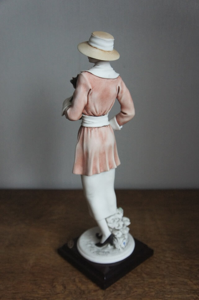 Девушка с йорком 188/500, Giuseppe Armani, статуэтка