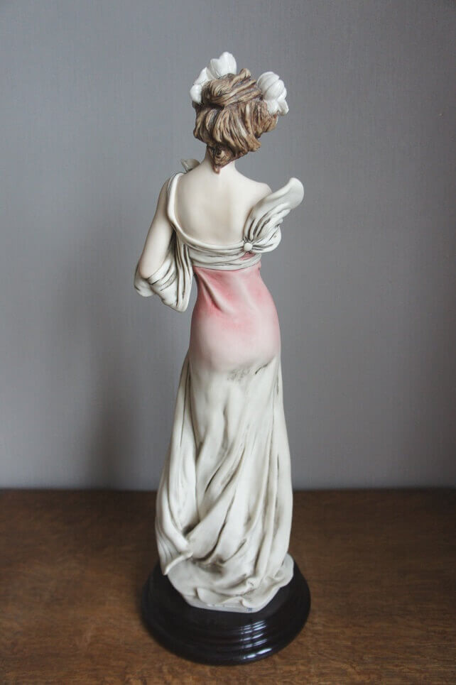 Дама с ирисами Spring Iris, Giuseppe Armani, статуэтка
