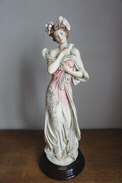 Дама с ирисами Spring Iris, Giuseppe Armani Florence, статуэтка, KunstGalerie.ru