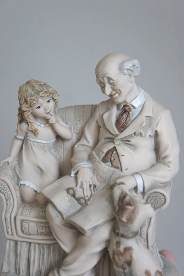 Дедушка с внучкой, Giuseppe Armani, статуэтка