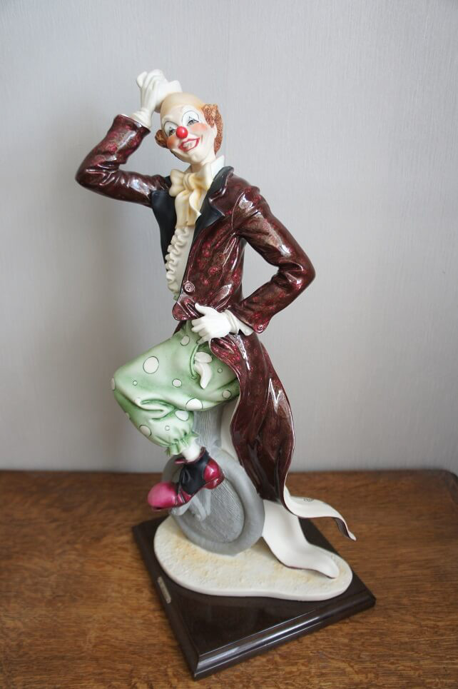 Клоун на моноцикле, Джузеппе Армани, статуэтка