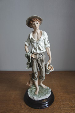 Country boy, Giuseppe Armani Florence, Capodimonte, статуэтка, KunstGalerie.ru