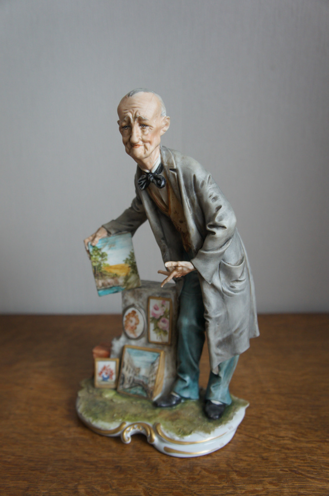 Уличный продавец картин, Tyche Tosca, Capodimonte, статуэтка