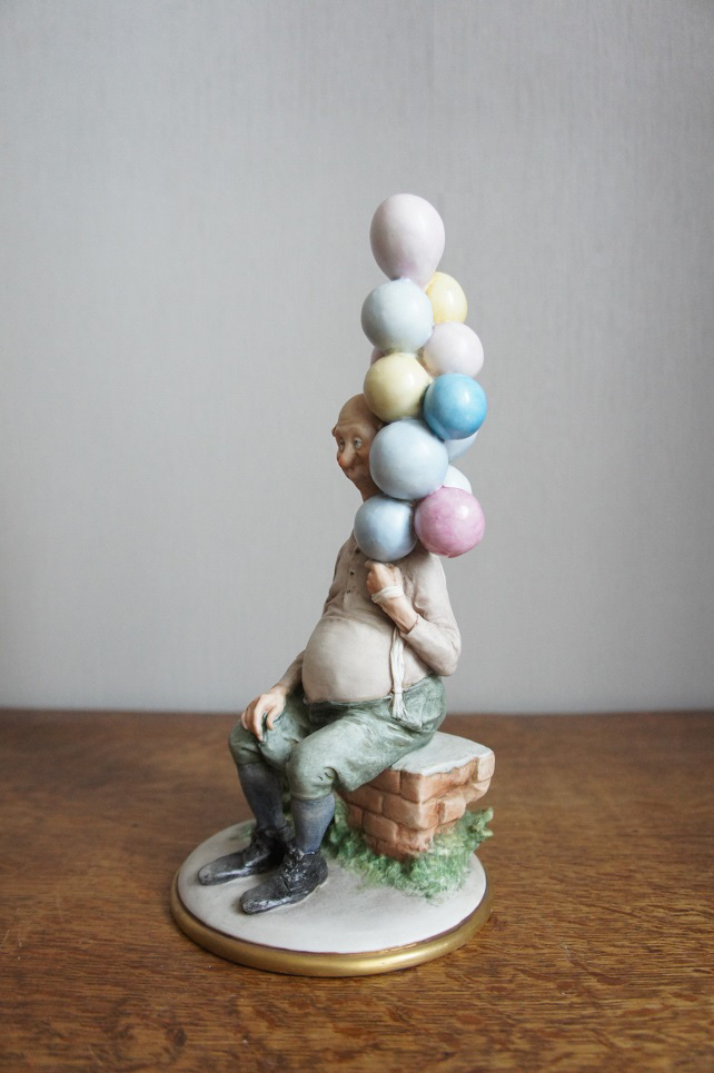 Дедушка с шариками, Giuseppe Cappe, Capodimonte, статуэтка