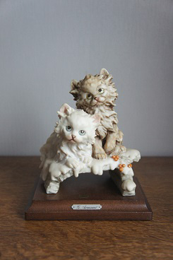 Котята на снегу, Джузеппе Армани, Флоренс, Каподимонте, статуэтка, KunstGalerie.ru
