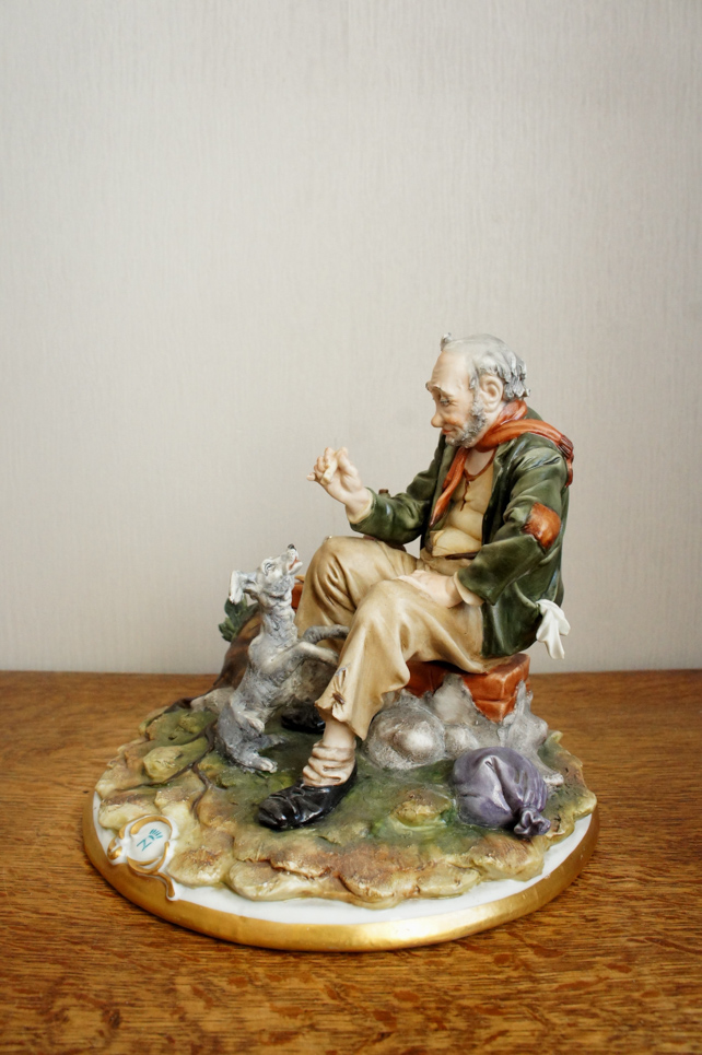 Бездомный и собака, Tyche, Capodimonte, статуэтка
