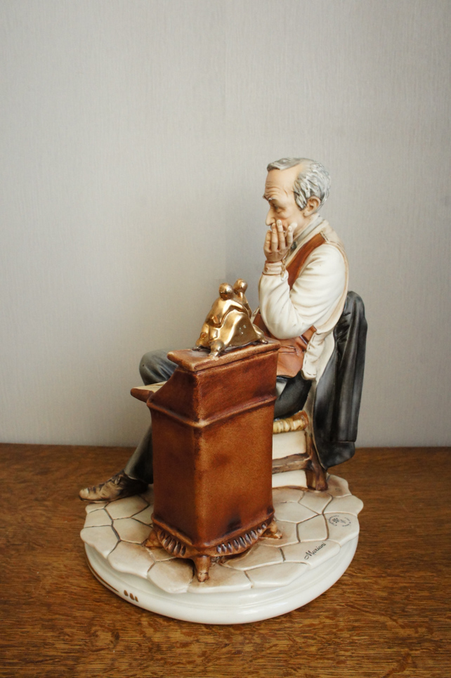 Часовщик, Mariani, Capodimonte, статуэтка