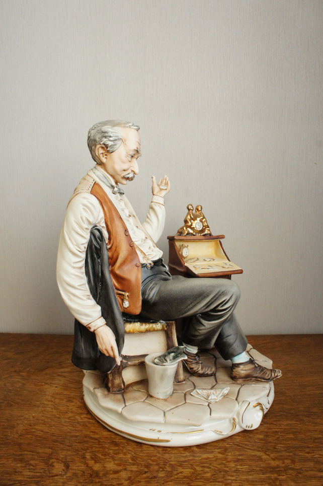 Часовщик, Mariani, Capodimonte, статуэтка