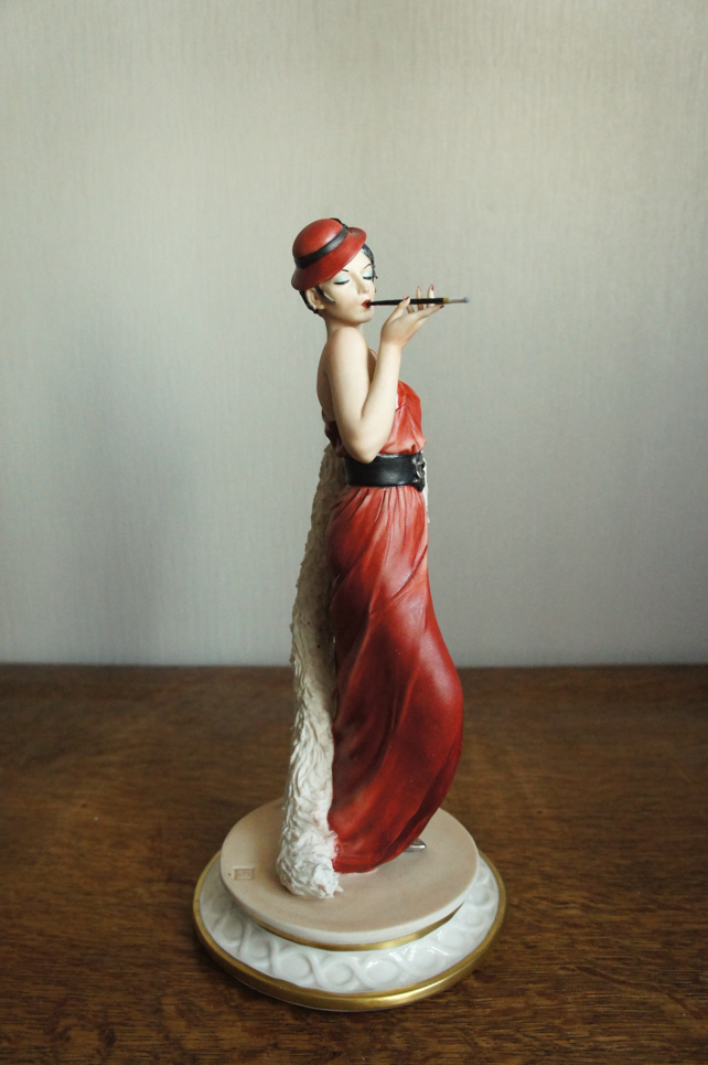 Леди с мундштуком, Sandro Maggioni, Capodimonte, статуэтка