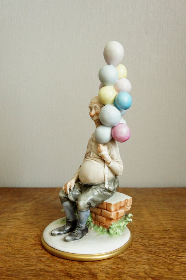 Дедушка с шариками, Giuseppe Cappe, Capodimonte, статуэтка