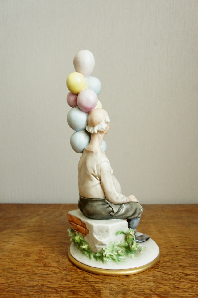 Дедушка с шариками, Giuseppe Cappe, Capodimonte, статуэтка