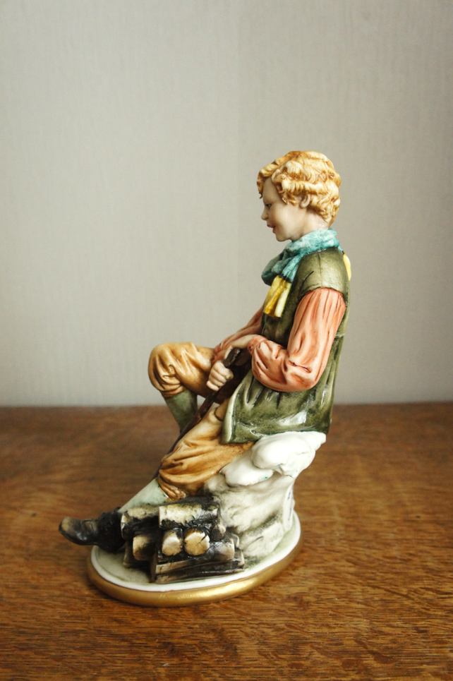 Юный дровосек, Luciano Cazzola, Capodimonte, статуэтка