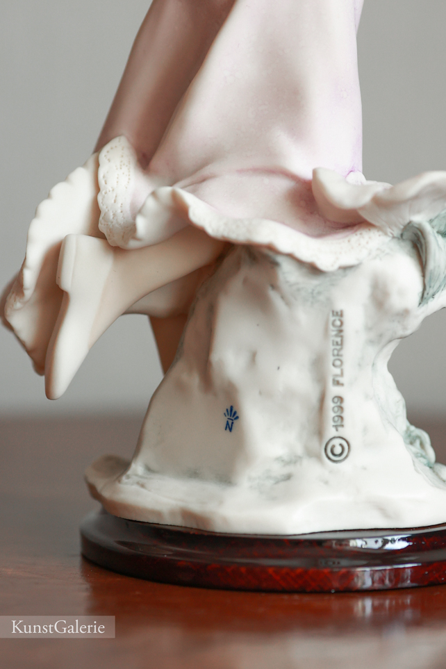 Melody, Giuseppe Armani, Florence, статуэтка