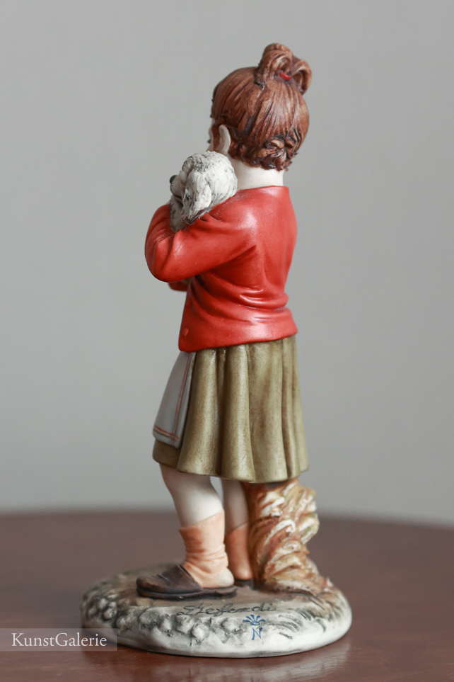 Девочка с собачкой, Defendi, Capodimonte, статуэтка