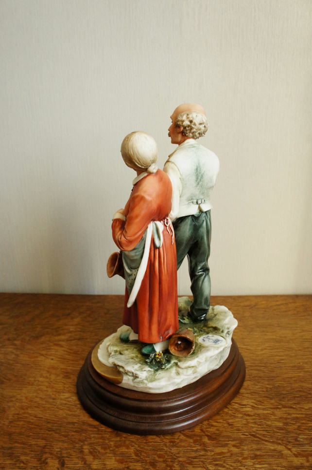 Вечерняя прогулка, Luciano Cazzola, Capodimonte, статуэтка