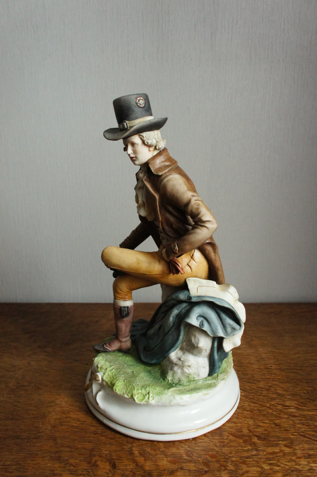 Джентльмен в цилиндре, Zani, Capodimonte, статуэтка
