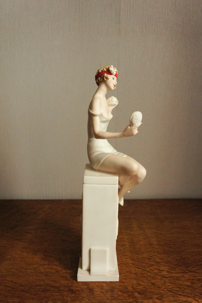 Девушка с зеркальцем, Giuseppe Armani, Florence, купить