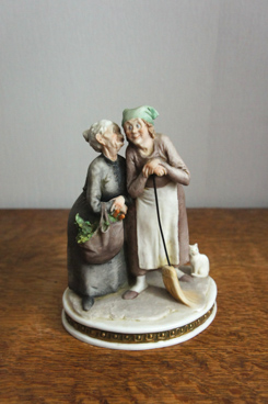 Бабули сплетницы, Giuseppe Cappe, Каподимонте, фарфоровая статуэтка. KunstGalerie