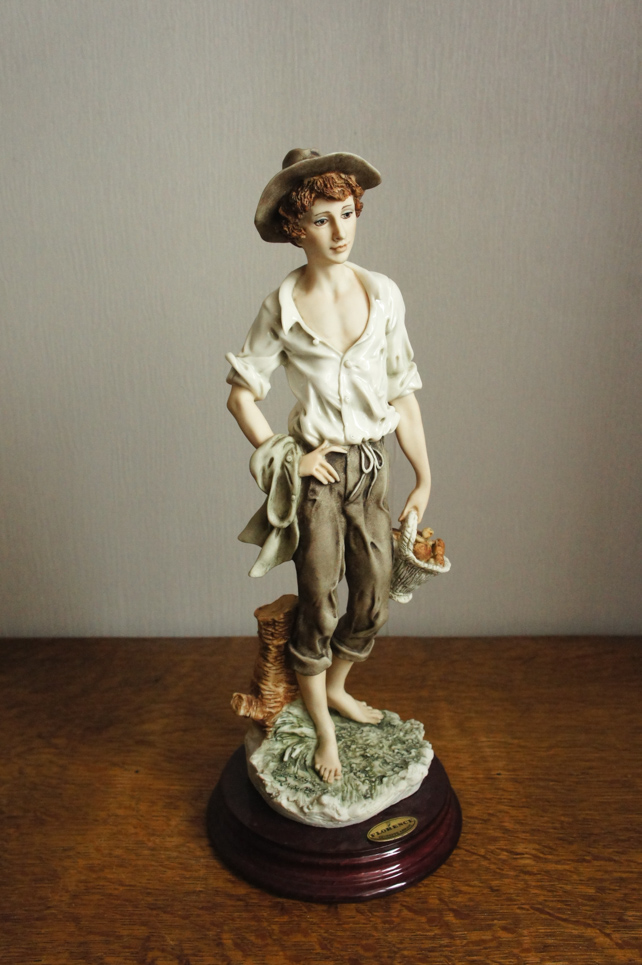 Country boy, Giuseppe Armani, Florence, статуэтка