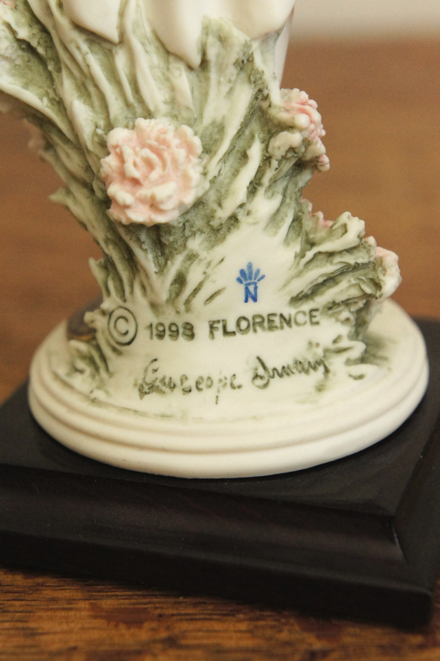 Daisy, Giuseppe Armani, Florence, купить