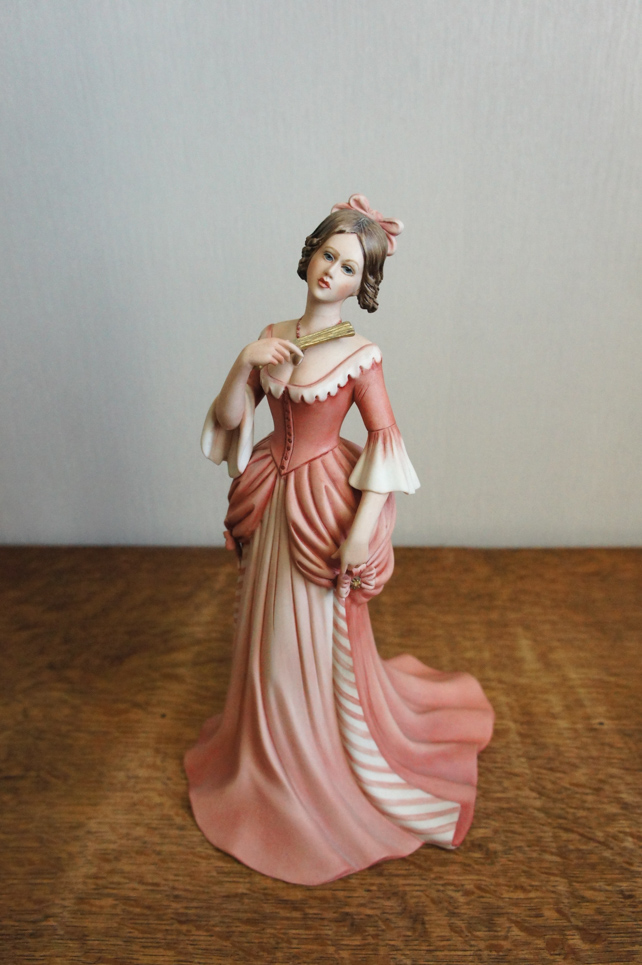 Леди в розовом с веером, Ipa, Capodimonte, статуэтка