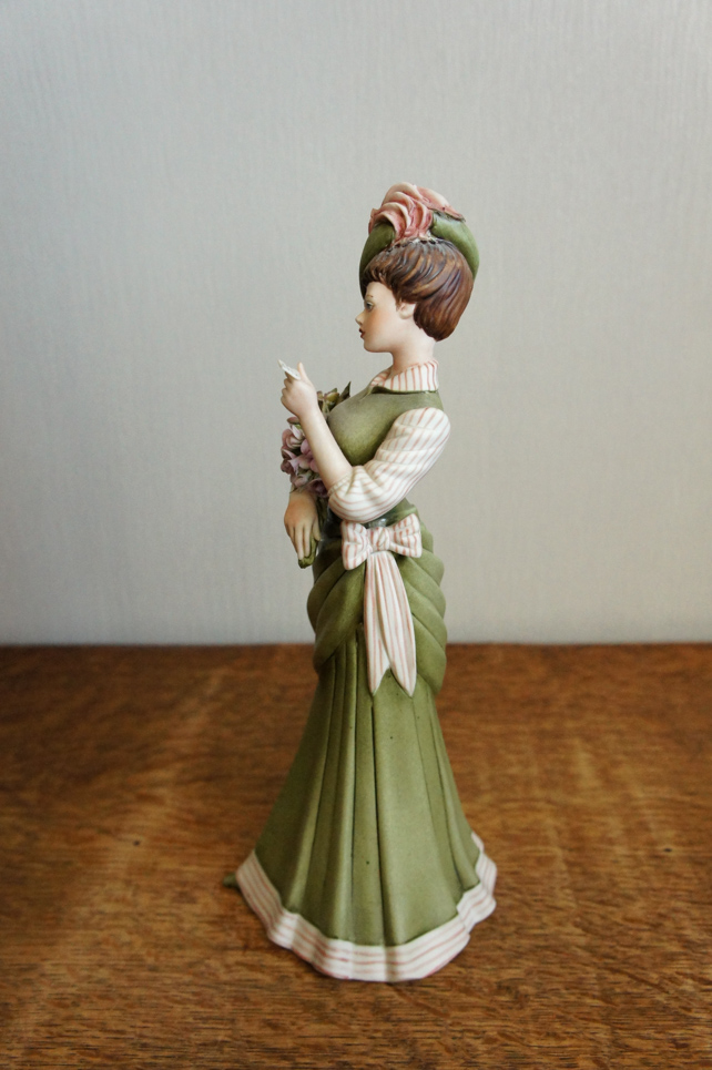Леди в зеленом с цветами, Ipa, Capodimonte, статуэтка
