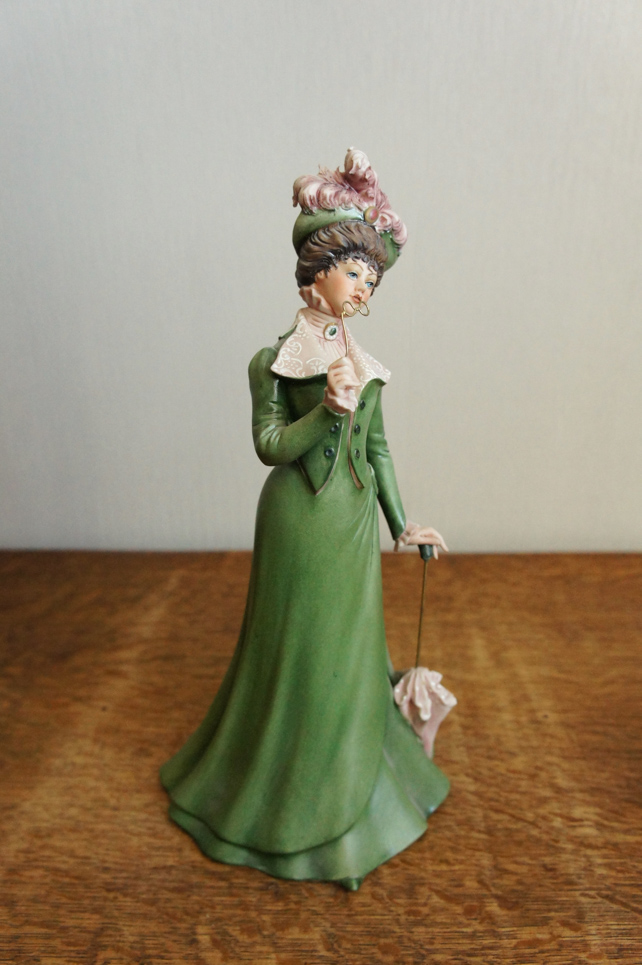 Леди в зеленом с зонтом, Ipa, Capodimonte, статуэтка