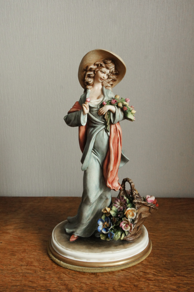 Леди с тюльпанами, Бруно Мерли, Capodimonte, статуэтка