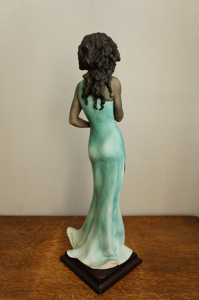 Dark Beauty, Giuseppe Armani, Florence, купить