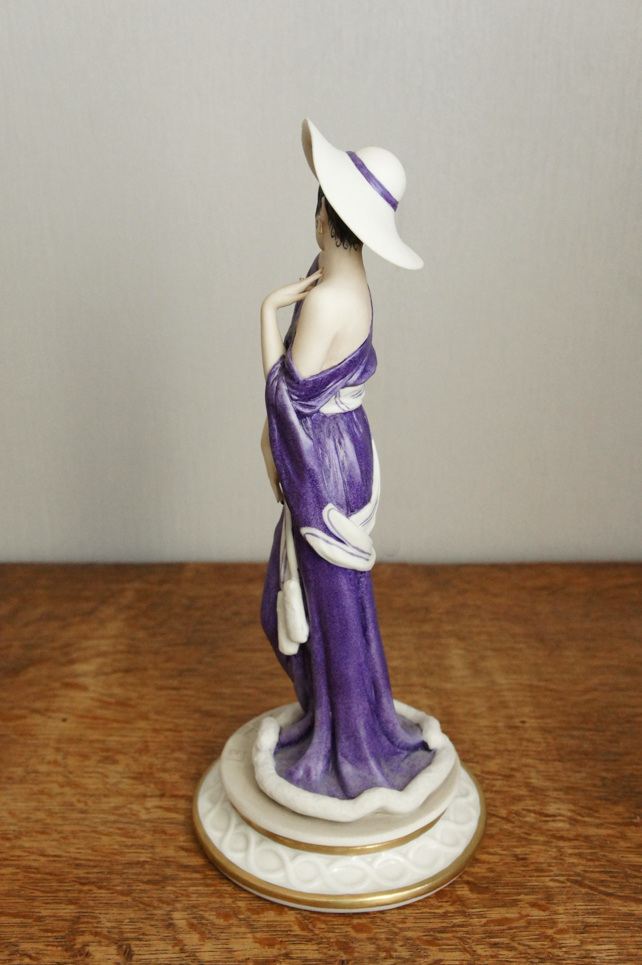 Леди в лиловом, Sandro Maggioni, Capodimonte, статуэтка