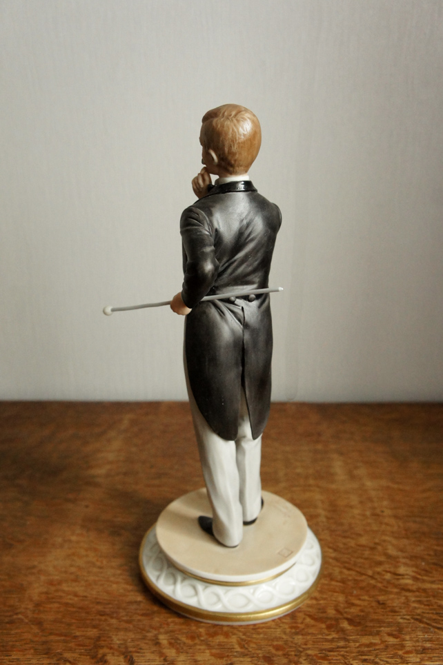Сэр с тростью, Sandro Maggioni, Capodimonte, статуэтка
