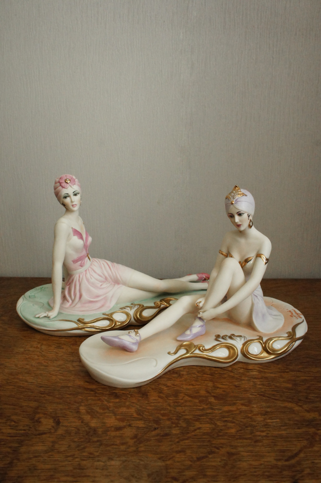Леди в розовом, Sandro Maggioni, Каподимонте, статуэтка