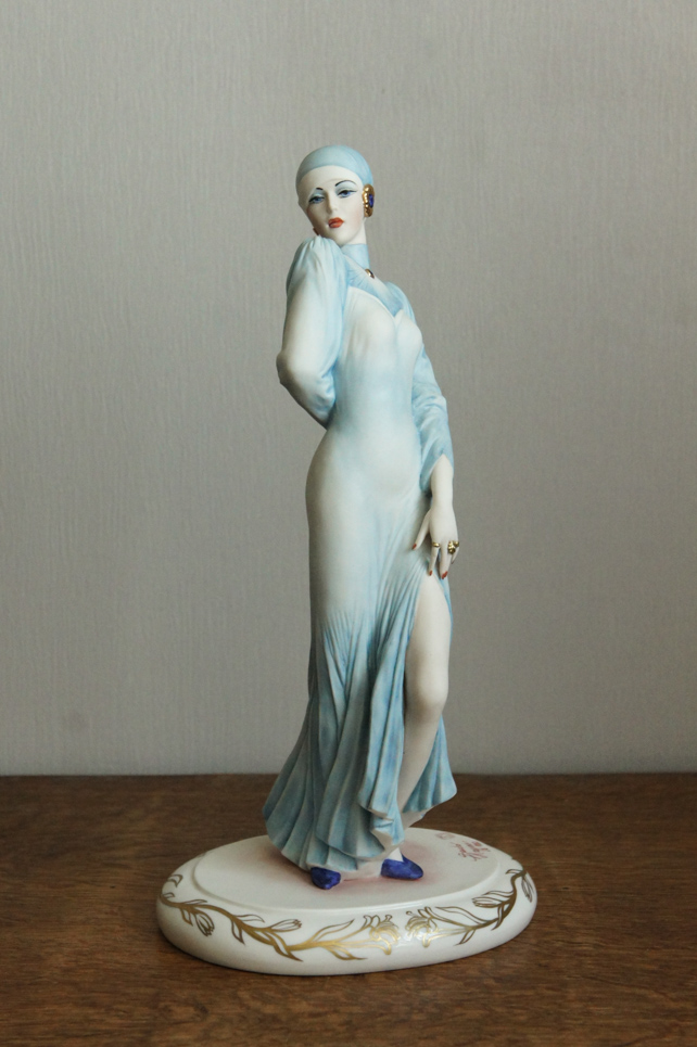 Леди в нежно-голубом, Sandro Maggioni, Capodimonte, статуэтка