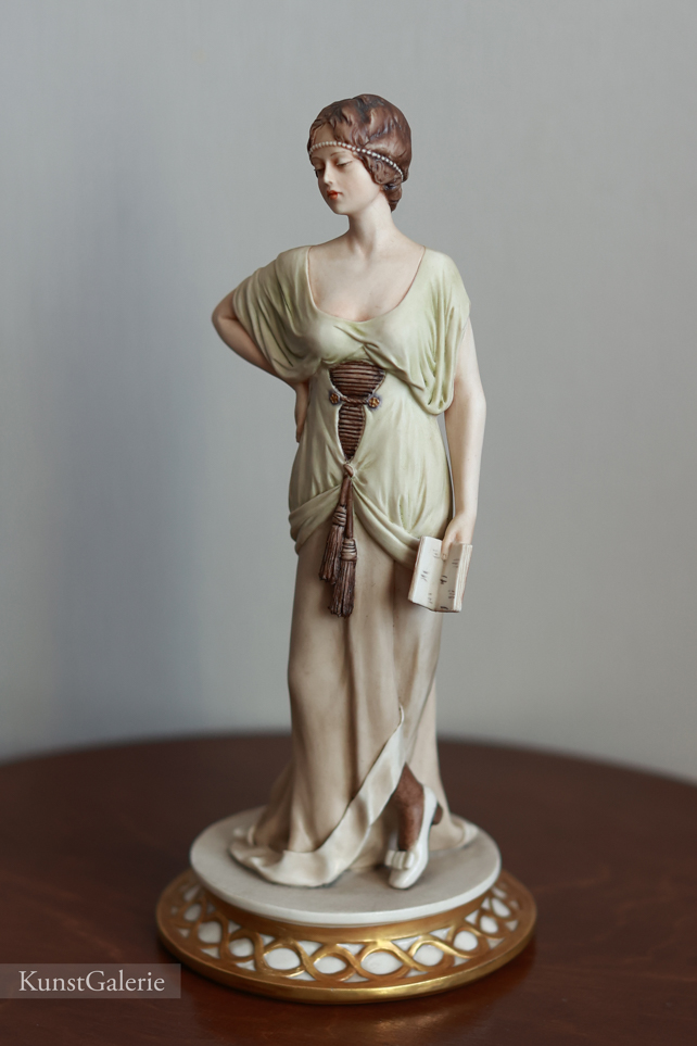 Леди с книжкой, Sandro Maggioni, Capodimonte, статуэтка