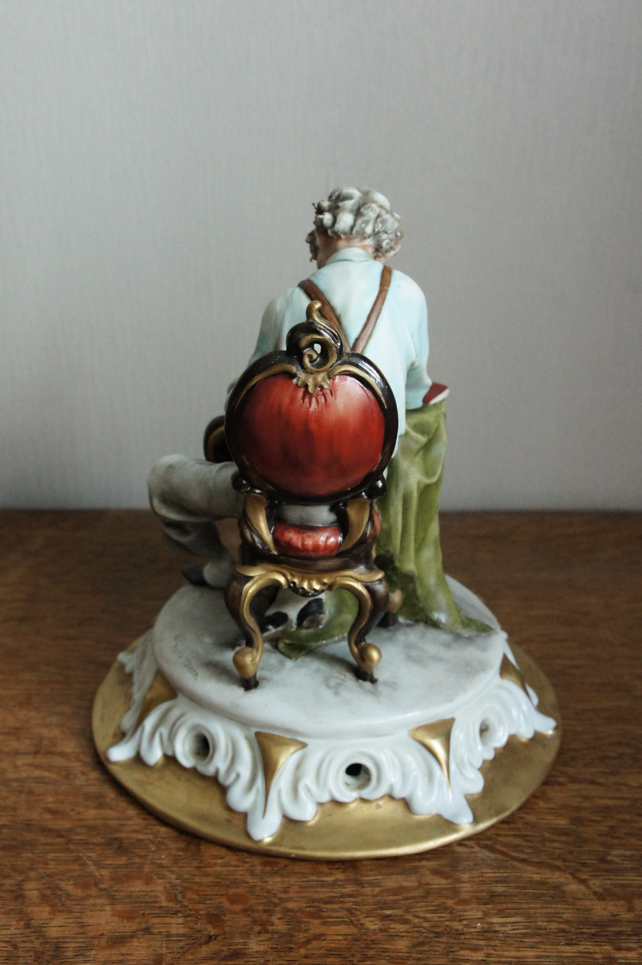 Филателист, Tyche Tosca, Каподимонте, статуэтка