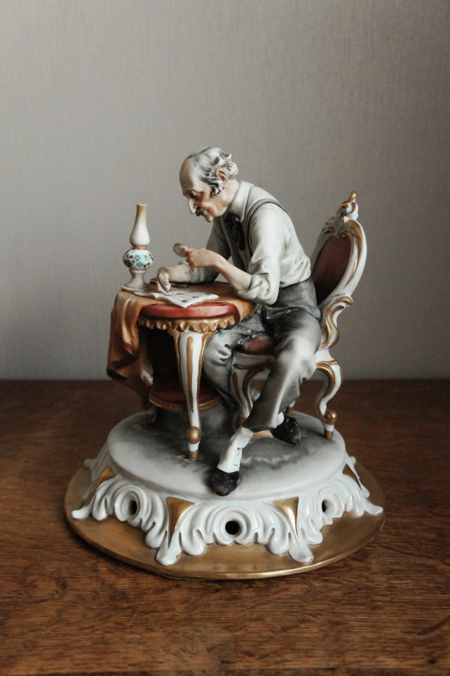 Филателист, Tyche Tosca, Capodimonte, статуэтка