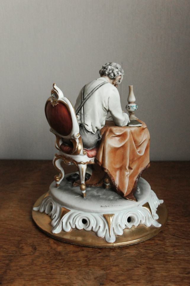 Филателист, Tyche Tosca, Каподимонте, статуэтка