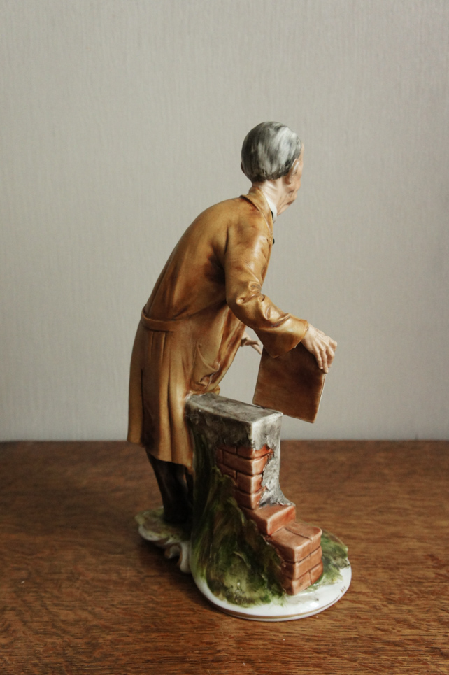 Продавец картин, Tyche Tosca, Capodimonte, статуэтка