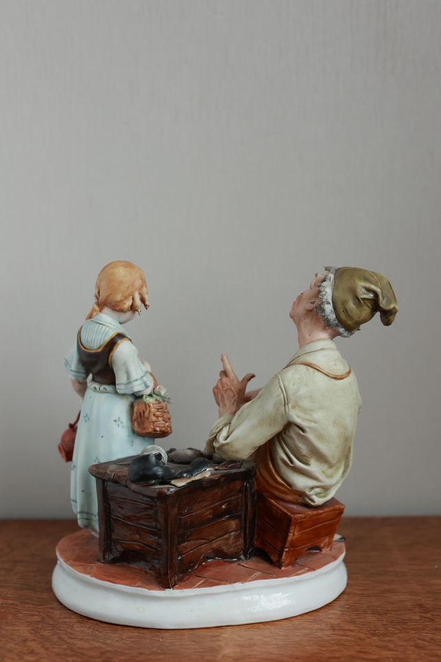 Сапожник с девочкой, Tyche Bruno, Capodimonte, статуэтка